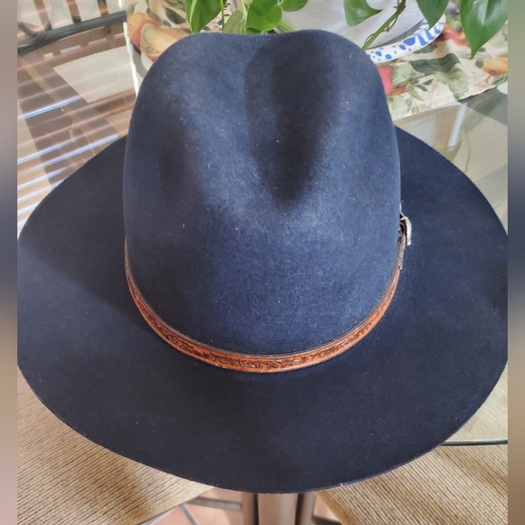 Classic Navy Blue Hat with Brown Band - Picture 1 of 6